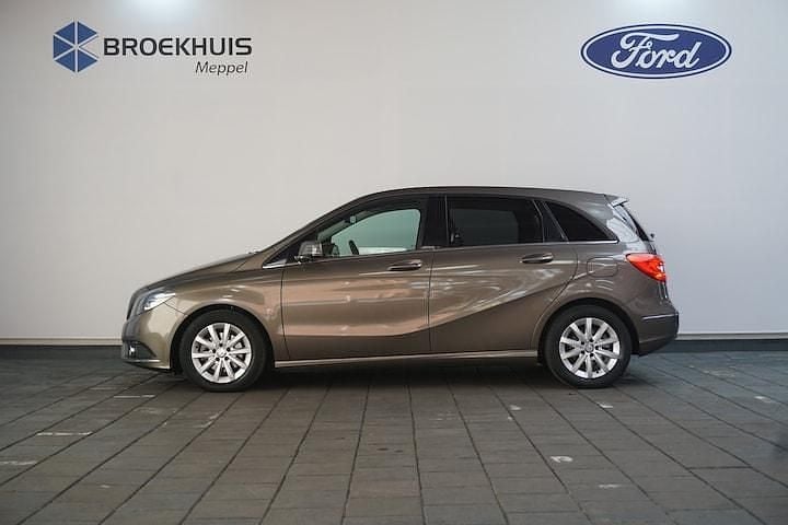 Occasion Mercedes B200 156 PK (114 kW) 2013 Grijs MPV