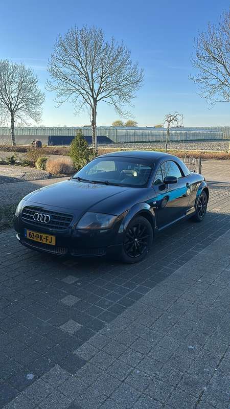 Zwart Gebruikt 2004 Audi TT Cabriolet | € 3.650 (Super prijs) - Afbeelding 1/4