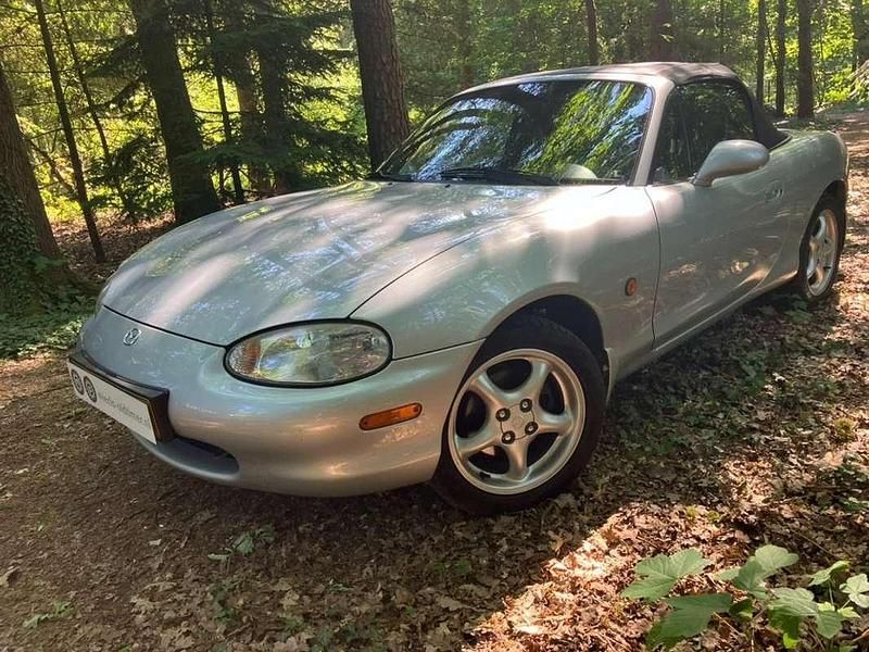 Grijs Gebruikt 1998 Mazda MX5 Cabriolet | € 9.950 (Duur) - Afbeelding 1/4
