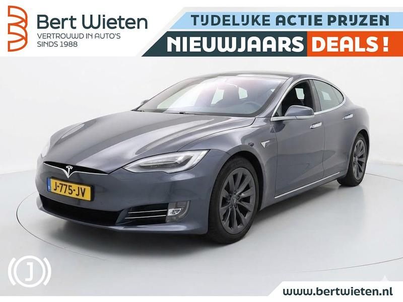Grijs (metallic) Gebruikt 2020 Tesla Model S Hatchback | € 38.890 (Iets duurder) - Afbeelding 1/4