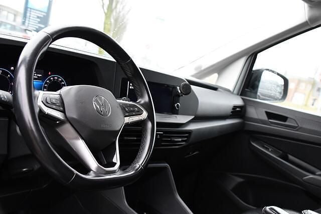 Occasion VW Caddy Maxi Exclusive 122 PK (89 kW) 2022 Zilver (metallic) MPV