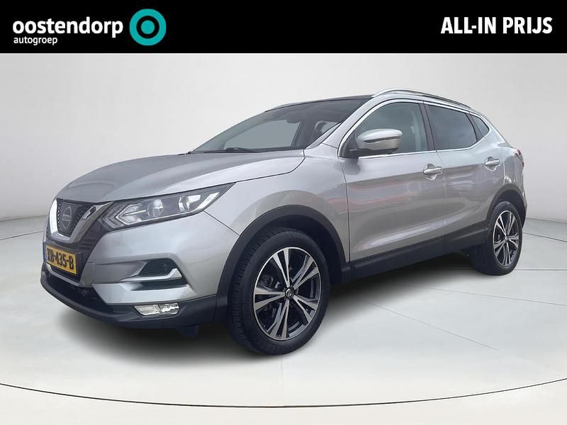 Silver grey metallic grijs Gebruikt 2018 Nissan Qashqai N-Connecta SUV | € 15.950 (Eerlijke prijs) - Afbeelding 1/4