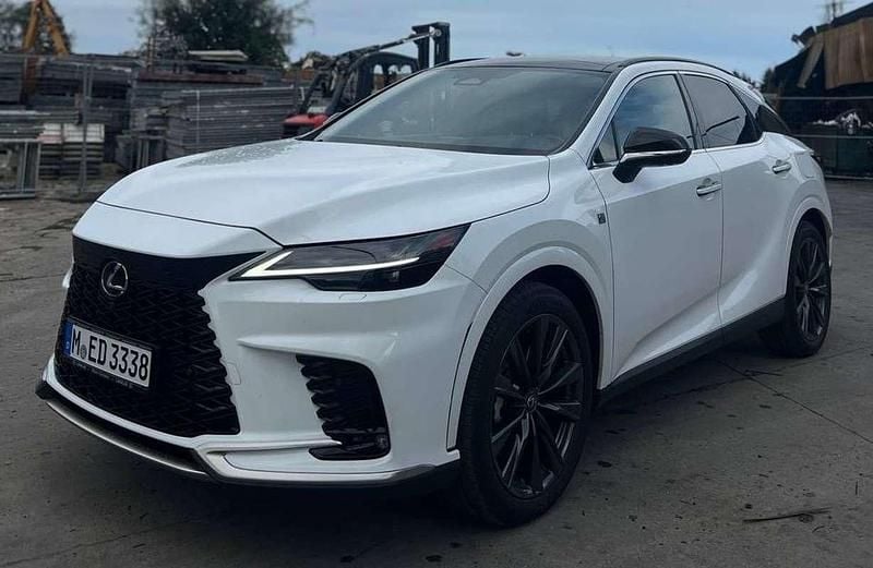 Gebruikt 2025 Lexus RX450h Sport Line SUV | € 72.999 - Afbeelding 1/4