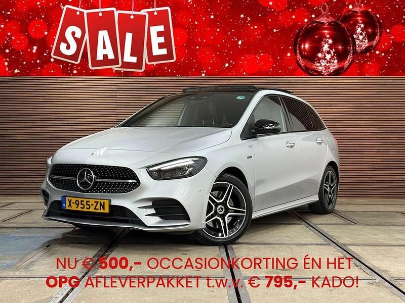 Grijs Occasion 2021 Mercedes B250e AMG MPV | € 29.880 (Eerlijke prijs) - Afbeelding 1/4