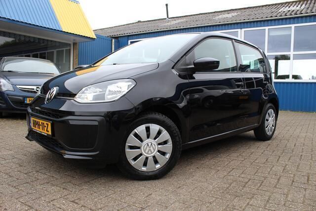 Zwart Gebruikt 2017 VW up! move up! Hatchback | € 7.888 (Eerlijke prijs) - Afbeelding 1/4