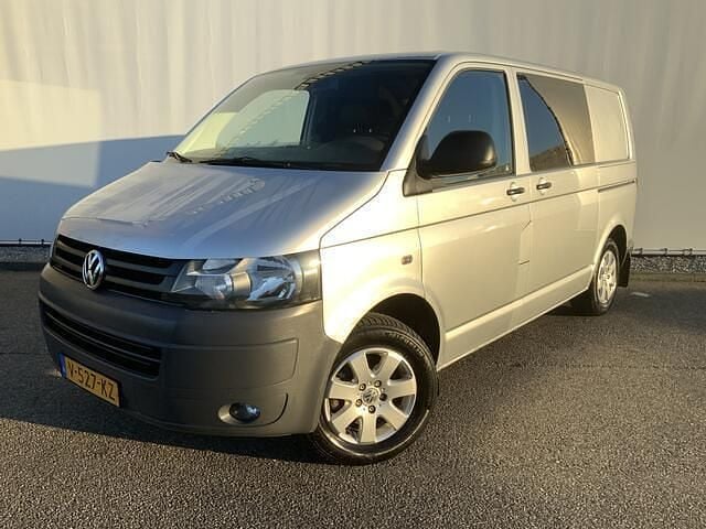 Zilver (metallic) Gebruikt 2012 VW T5 Van | € 9.950 - Afbeelding 1/4