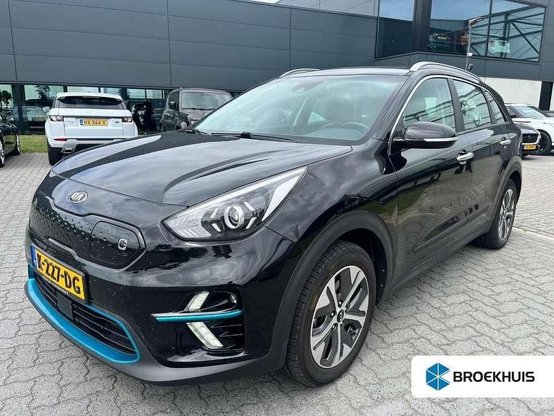 Zwart Gebruikt 2020 Kia e-Niro SUV | € 17.900 (Super prijs) - Afbeelding 1/1