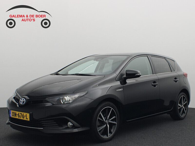 Zwart Gebruikt 2019 Toyota Auris Hybrid Hatchback | € 17.183 (Eerlijke prijs) - Afbeelding 1/4
