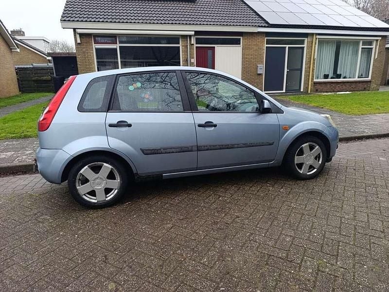 Occasion Ford Fiesta Fun X 69 PK (50 kW) 2006 Sedan
