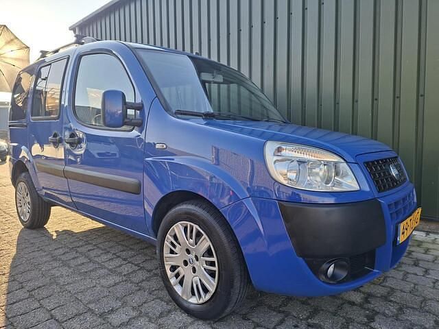 Occasion Fiat Doblò Family 78 PK (57 kW) 2006 Blauw MPV