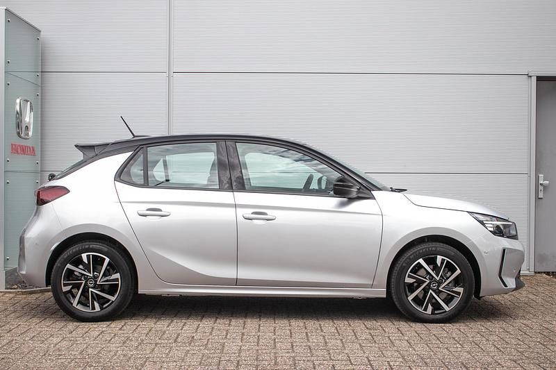 Occasion Opel Corsa GS Line 102 PK (75 kW) 2024 Grijs Hatchback