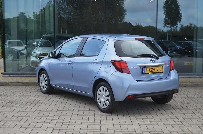 Occasion Toyota Yaris Hybrid 2015 Blauw Hatchback