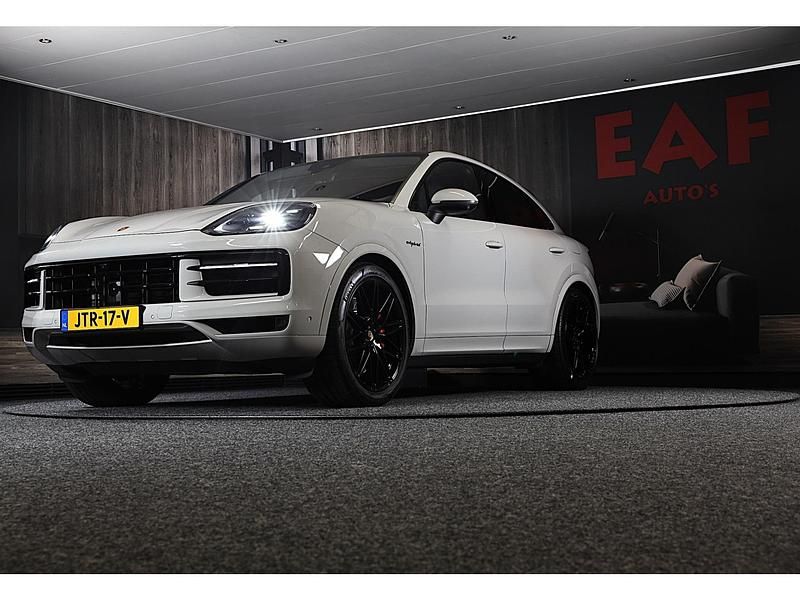 Occasion Porsche Cayenne 520 PK (382 kW) 2024 Grijs SUV
