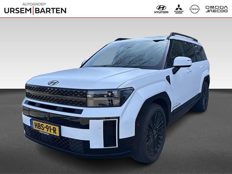 Wit Occasion 2025 Hyundai Santa Fe Blackline SUV | € 57.430 (Eerlijke prijs) - Afbeelding 1/4