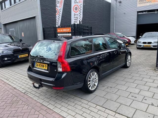 Occasion Volvo V50 125 PK (91 kW) 2009 Zwart, metallic lak Stationwagen