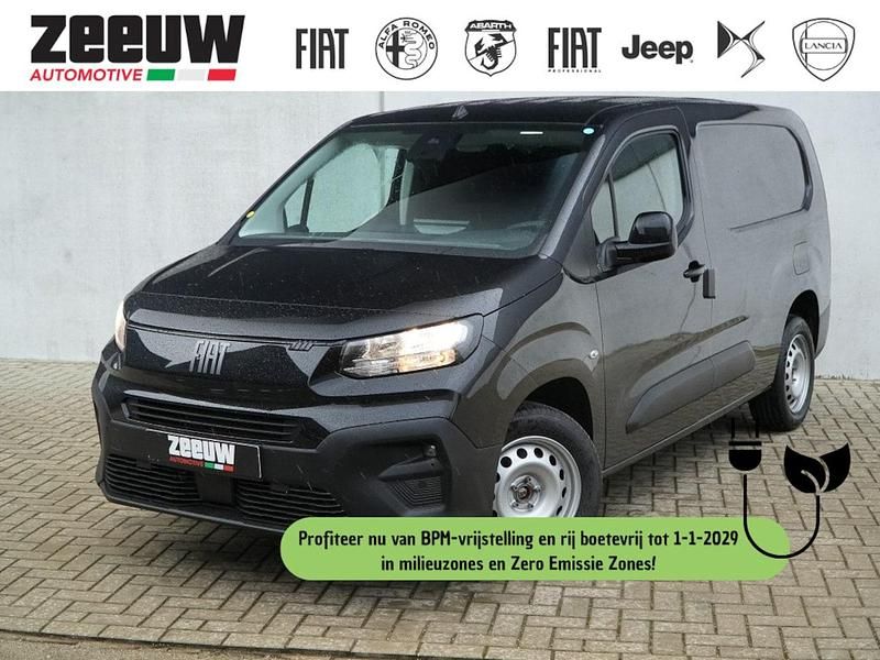 Zwart (metallic) Nieuw 2025 Fiat Doblò Comfort MPV | € 22.900 - Afbeelding 1/4
