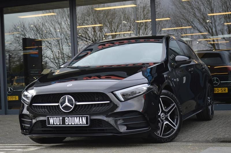 Occasion Mercedes A250 AMG 218 PK (160 kW) 2020 Zwart Hatchback