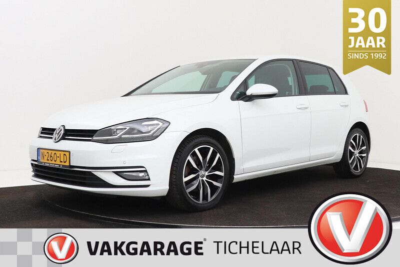 Wit Gebruikt 2017 VW Golf VII Highline Hatchback | € 17.199 (Goede deal) - Afbeelding 1/3