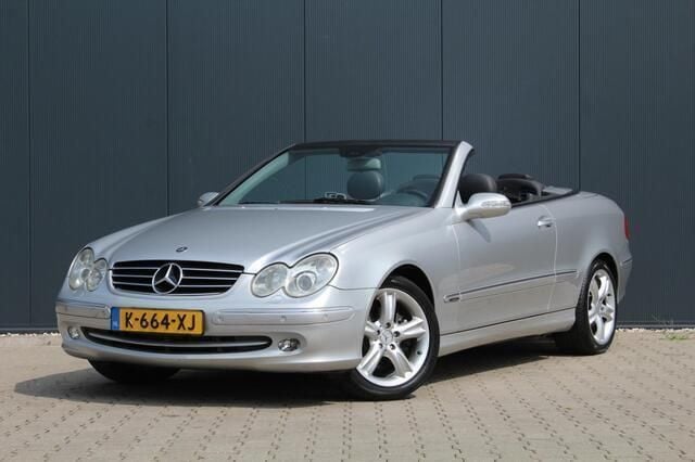 Grijs Gebruikt 2003 Mercedes 200 Avantgarde Cabriolet | € 8.999 (Duur) - Afbeelding 1/4