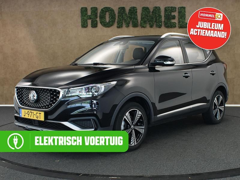 Zwart Gebruikt 2020 MG ZS Luxury Sedan | € 17.245 (Eerlijke prijs) - Afbeelding 1/3