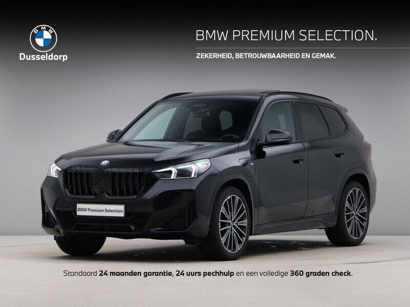 Zwart Gebruikt 2024 BMW X1 M Sport SUV | € 63.900 (Duur) - Afbeelding 1/4