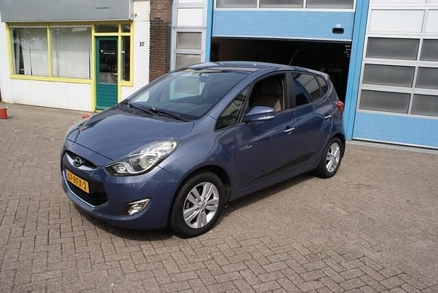 Blauw Gebruikt 2011 Hyundai ix20 MPV | € 5.650 (Goede deal) - Afbeelding 1/4