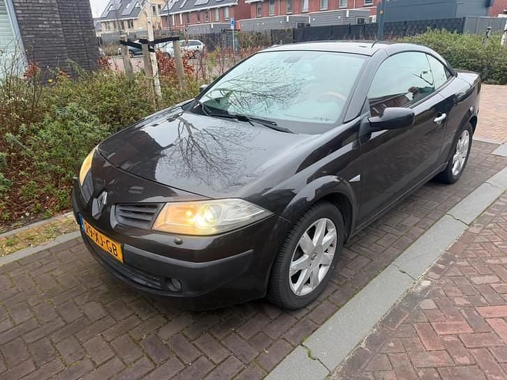 Gebruikt 2007 Renault Mégane II Cabriolet | € 850 (Super prijs) - Afbeelding 1/4