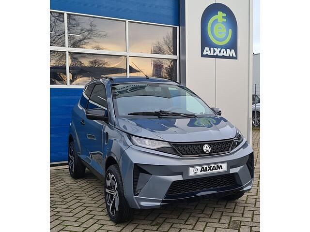 Grijs Nieuw 2025 Aixam e-Crossover Hatchback | € 19.639 - Afbeelding 1/4