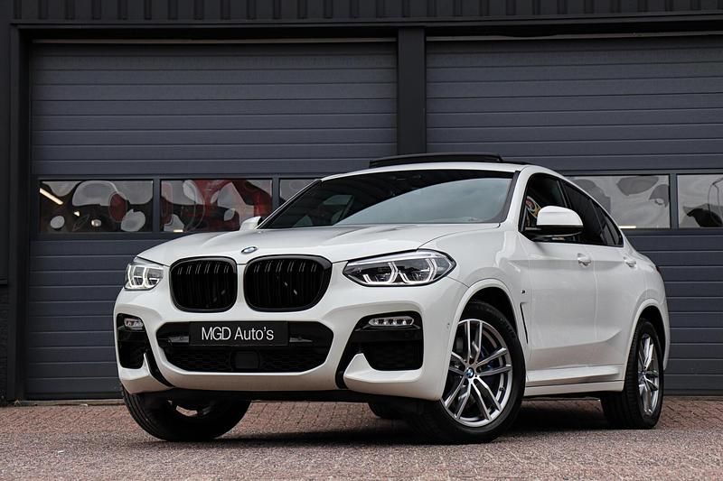Wit Gebruikt 2018 BMW X4 M Sport SUV | € 39.950 - Afbeelding 1/4