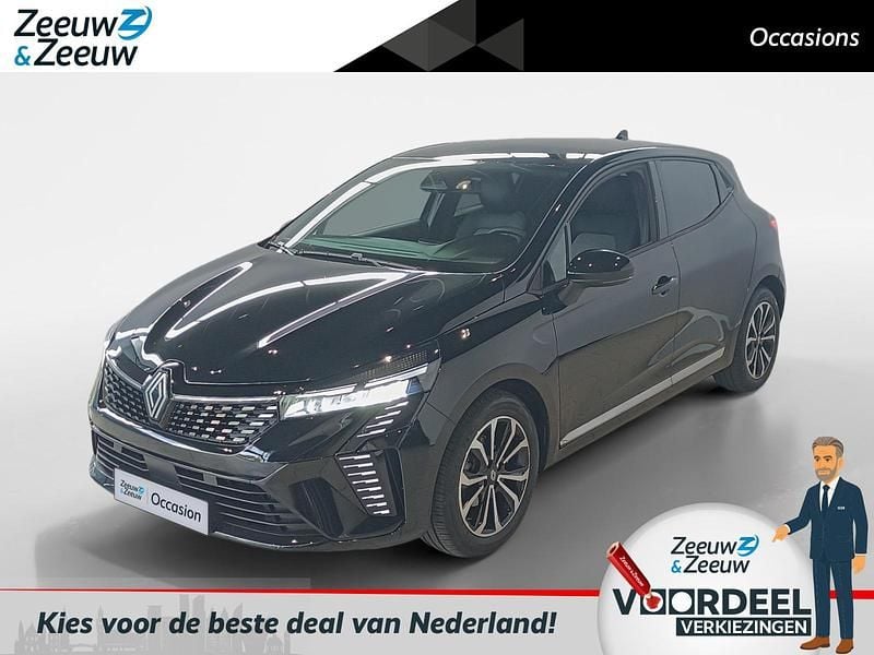 Zwart Gebruikt 2024 Renault Clio V Techno Hatchback | € 19.895 (Eerlijke prijs) - Afbeelding 1/4