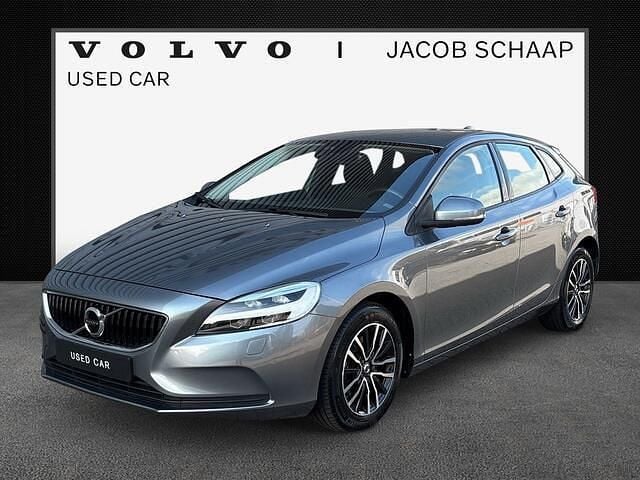 Grijs Gebruikt 2018 Volvo V40 Stationwagen | € 16.400 (Goede deal) - Afbeelding 1/4