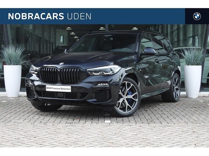 Zwart Gebruikt 2021 BMW X5 Comfort Edition SUV | € 57.850 (Goede deal) - Afbeelding 1/4