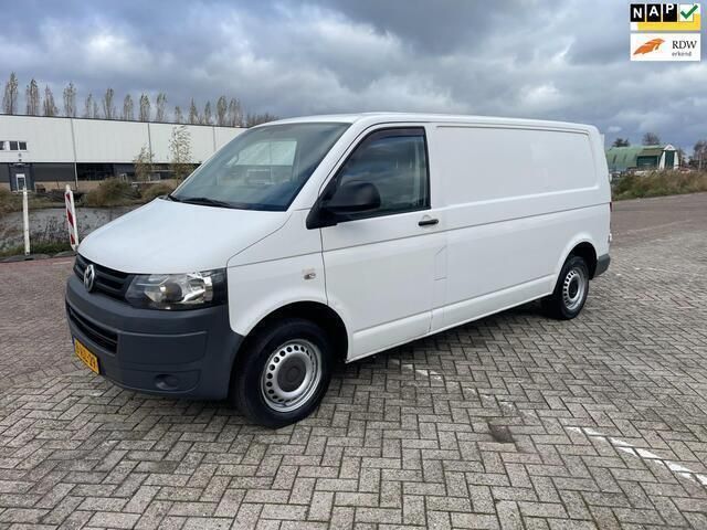 Wit Gebruikt 2008 VW T5 Van | € 5.499 - Afbeelding 1/4