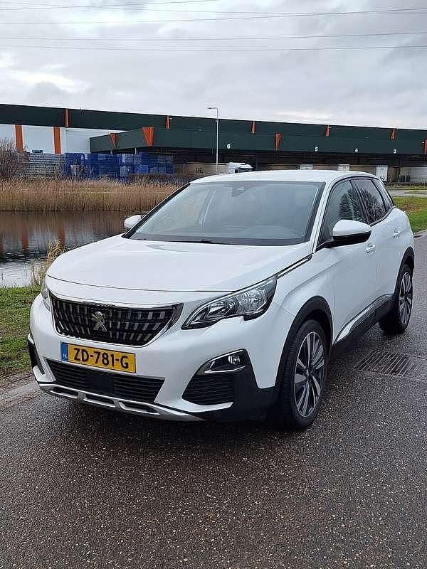 Wit Gebruikt 2019 Peugeot 3008 MPV | € 12.250 (Super prijs) - Afbeelding 1/4