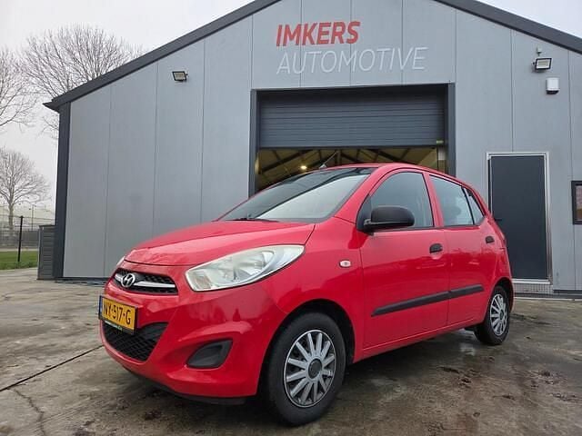 Rood Gebruikt 2011 Hyundai i10 Hatchback | € 1.799 (Goede deal) - Afbeelding 1/4