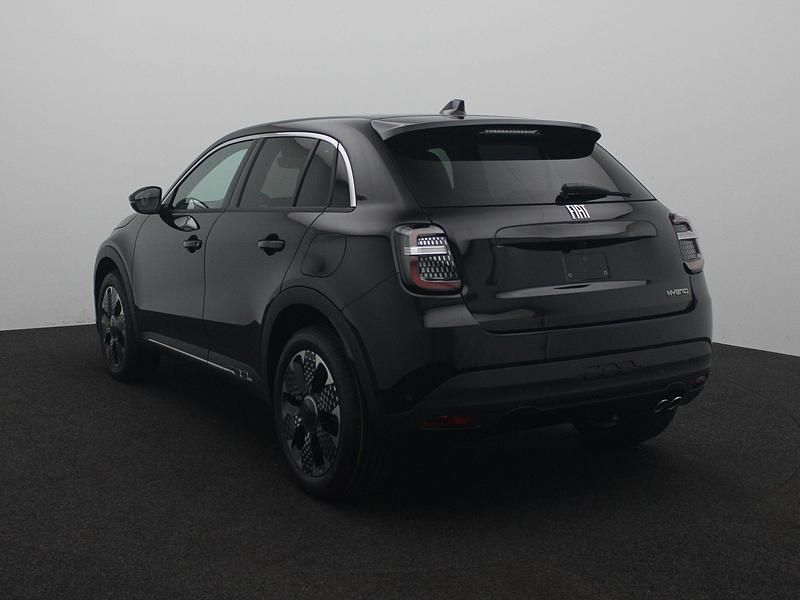Nieuw Fiat 600 La Prima 145 PK (106 kW) 2025 Zwart SUV