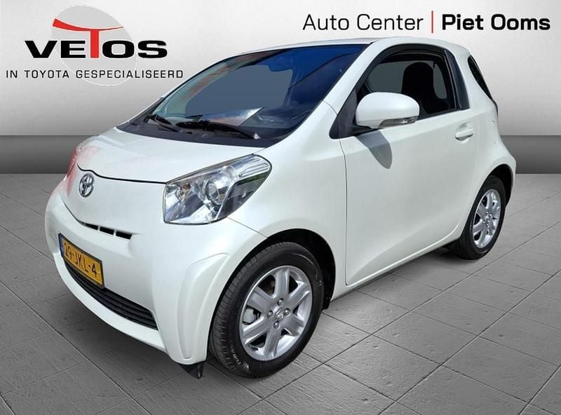 Wit Gebruikt 2009 Toyota iQ Comfort Hatchback | € 5.250 (Eerlijke prijs) - Afbeelding 1/4
