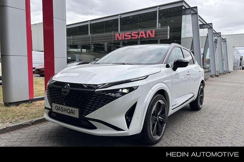 Grijs Occasion 2024 Nissan Qashqai SUV | € 40.940 (Eerlijke prijs) - Afbeelding 1/4