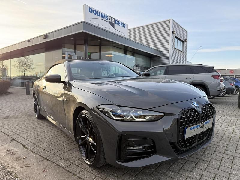Grijs Occasion 2022 BMW 420 Executive Cabriolet | € 49.900 (Eerlijke prijs) - Afbeelding 1/4