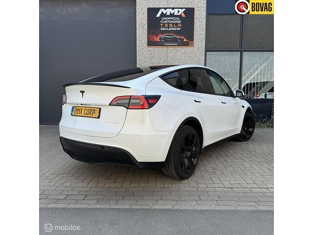 Wit Gebruikt 2023 Tesla Model Y Long Range AWD SUV | € 40.890 (Eerlijke prijs) - Afbeelding 1/3