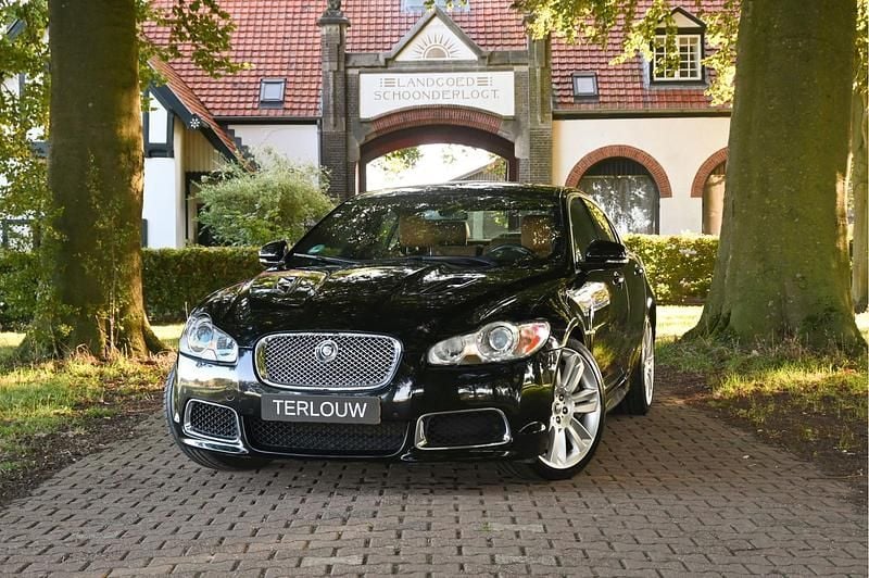 Zwart Gebruikt 2010 Jaguar XFR S Sedan | € 36.995 - Afbeelding 1/4