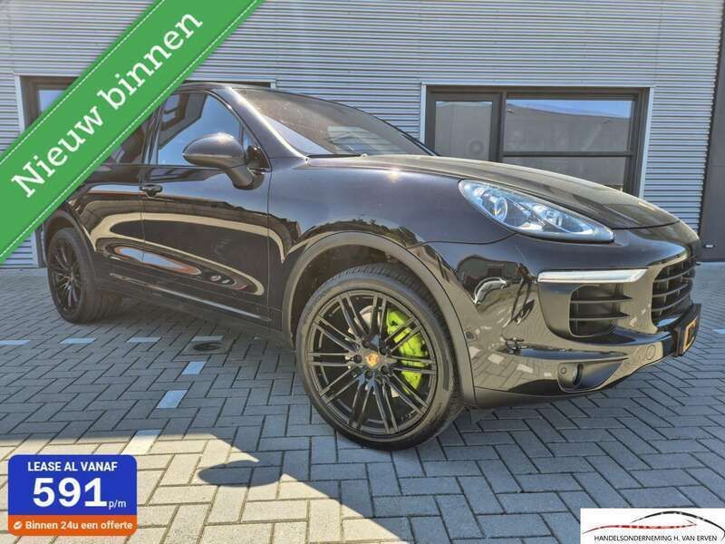 Zwart Gebruikt 2015 Porsche Cayenne SUV | € 36.900 (Eerlijke prijs) - Afbeelding 1/4