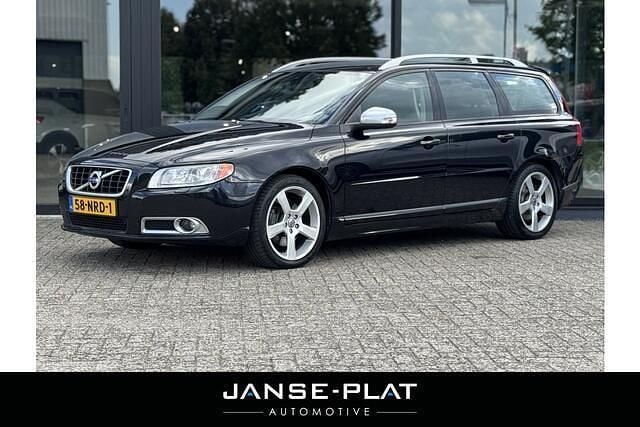 Zwart Gebruikt 2010 Volvo V70 Stationwagen | € 9.950 (Iets duurder) - Afbeelding 1/4