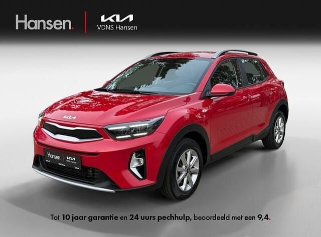 Rood Gebruikt 2025 Kia Stonic SUV | € 23.445 (Eerlijke prijs) - Afbeelding 1/4