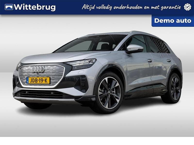 Zilver Gebruikt 2025 Audi Q4 e-tron Advanced SUV | € 52.950 (Iets duurder) - Afbeelding 1/2