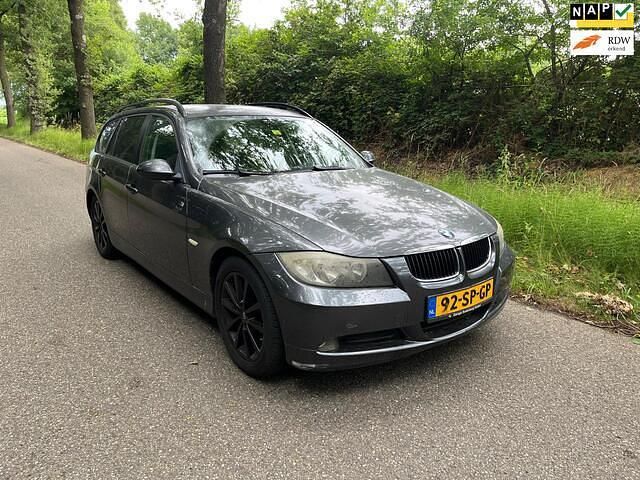 Occasion BMW 320 Executive 150 PK (110 kW) 2006 Grijs (metallic) Stationwagen