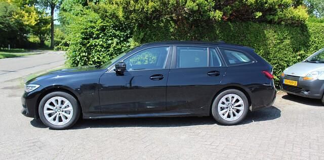 Occasion BMW 330 Executive 184 PK (135 kW) 2020 Zwart Stationwagen