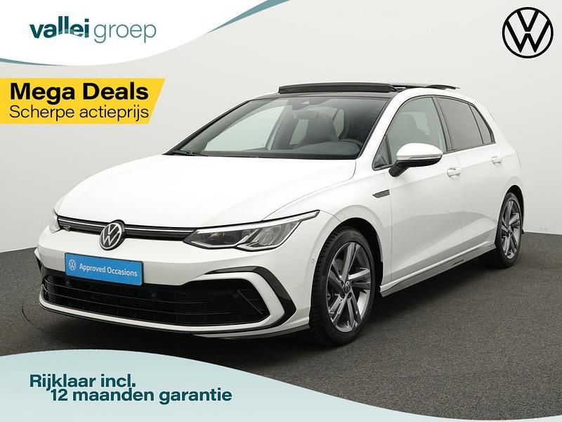 Wit Gebruikt 2021 VW Golf VIII Business Hatchback | € 26.900 (Eerlijke prijs) - Afbeelding 1/4