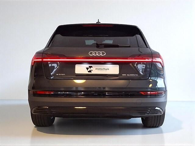 Occasion Audi e-tron 300 kW (408 PK) 2020 Grijs (metallic) SUV