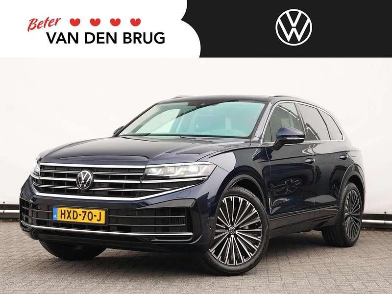 Blauw Gebruikt 2024 VW Touareg Elegance SUV | € 74.900 (Eerlijke prijs) - Afbeelding 1/3